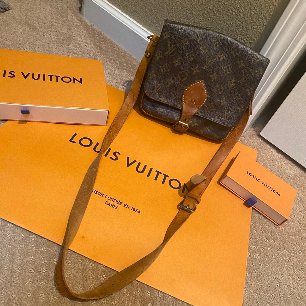 Louis Vuitton crossbody bag